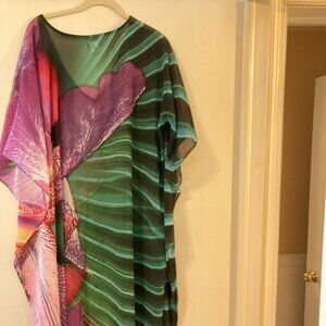 Beautiful, Multi-Colored Green Pink Soft Surroundings Airy Caftan